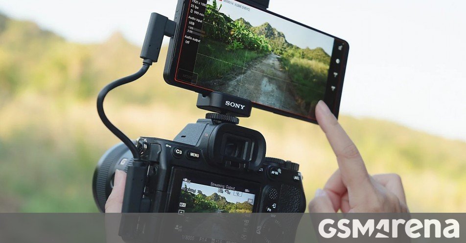 Sony moves the wired external monitor feature of Xperia 1 phones behind a paywall