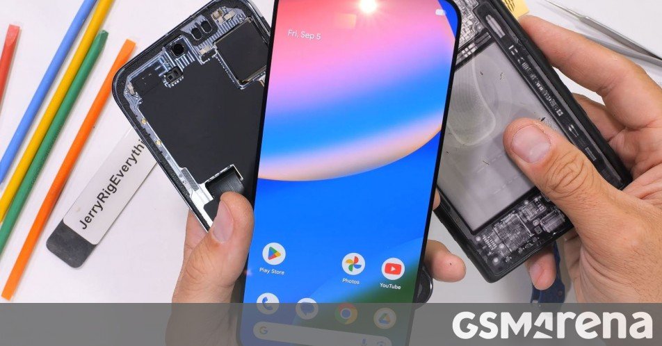 Google Pixel 10 Pro XL teardown reveals very easy to replace battery