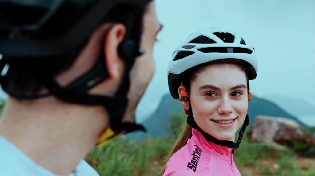 MusicCam Camera Headset | Key Features, Price & Alternatives