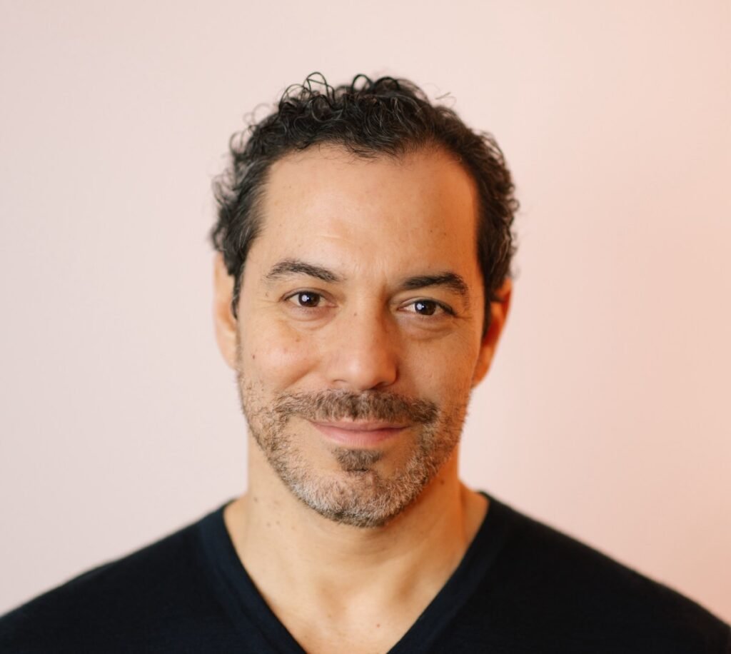 Paid, the AI agent ‘results-based billing’ startup from Manny Medina, raises huge $21M seed