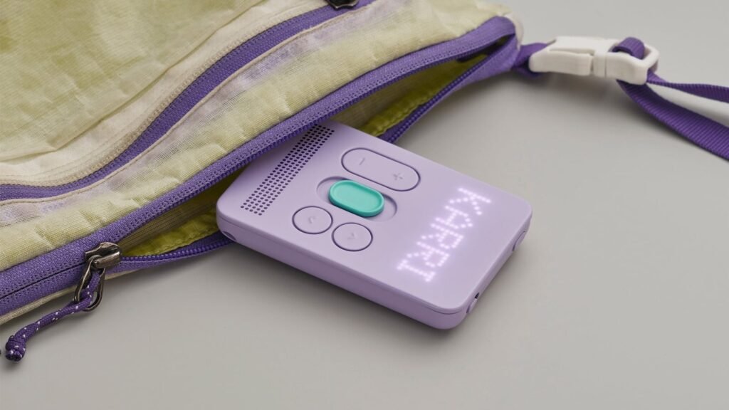 KARRI Messenger connects parents and kids without a screen