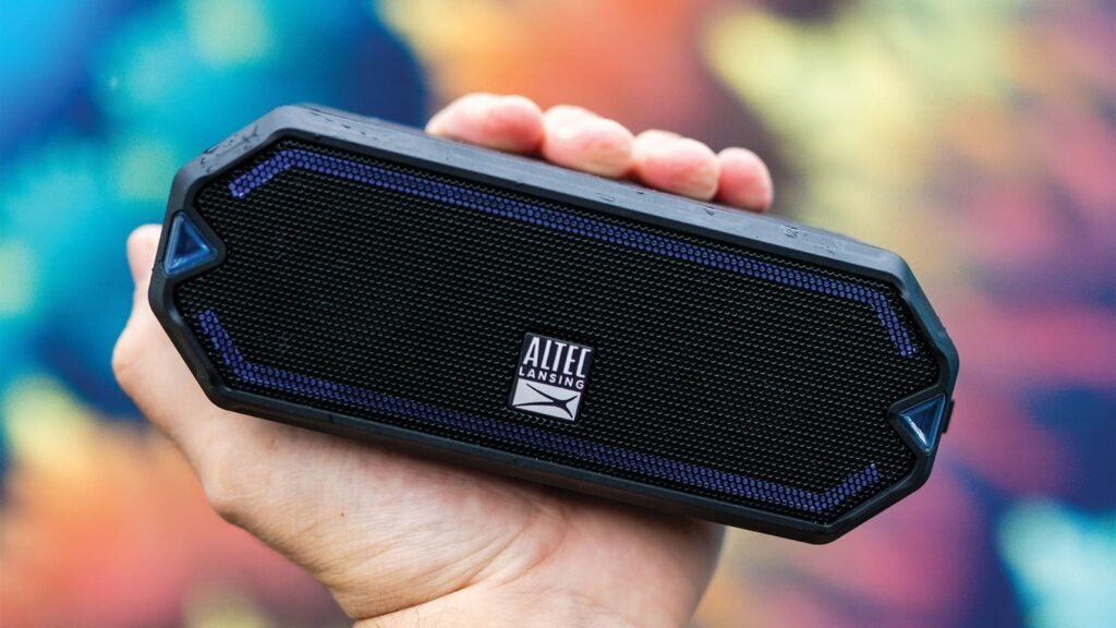 Altec Lansing HydraJolt was built for the outdoors