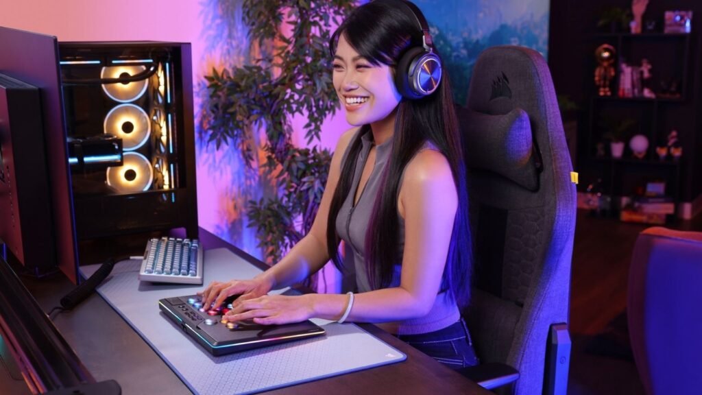 CORSAIR Novablade Pro offers faster, more responsive inputs!