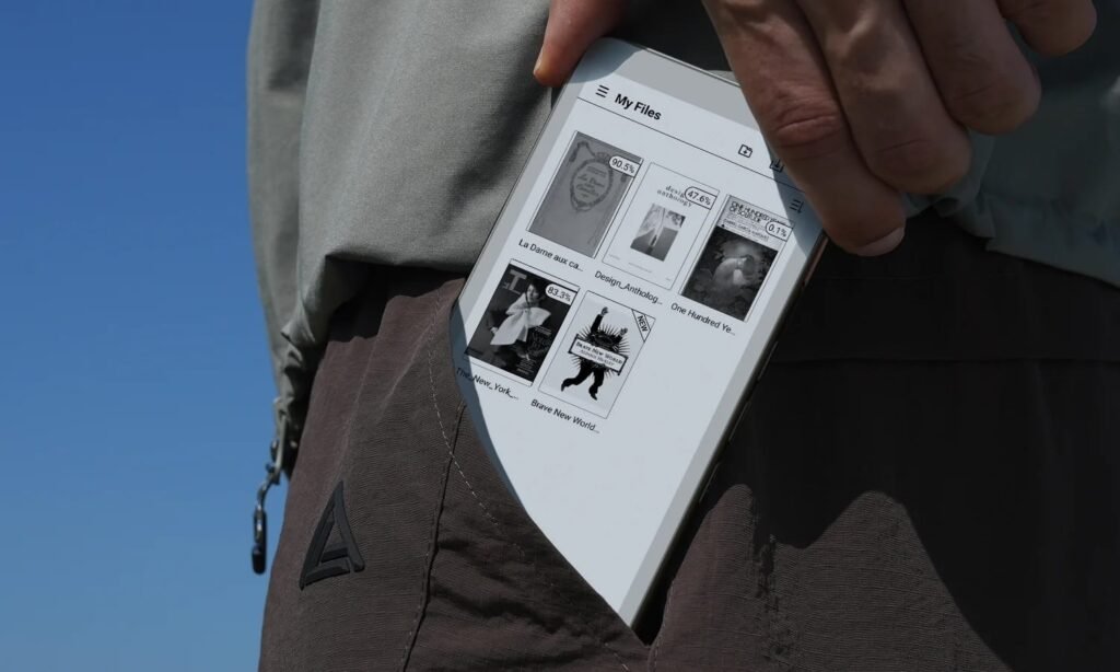 Viwoods AiPaper Reader gives you a smarter reading experience