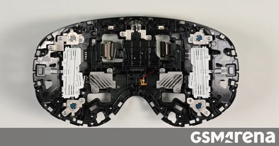 Samsung Galaxy XR teardown reveals a very interesting construction