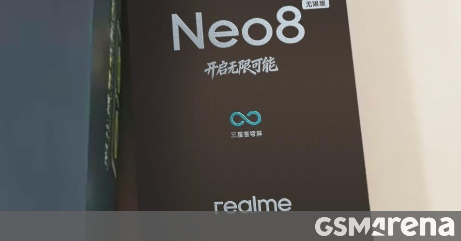 Realme Neo8 Infinite edition retail box leaks, display specs revealed