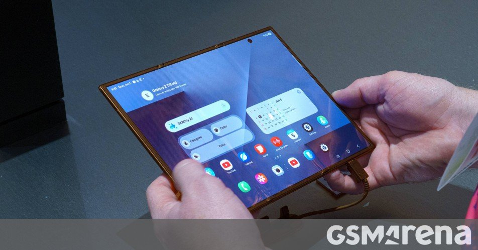 Samsung Galaxy Z TriFold hands-on