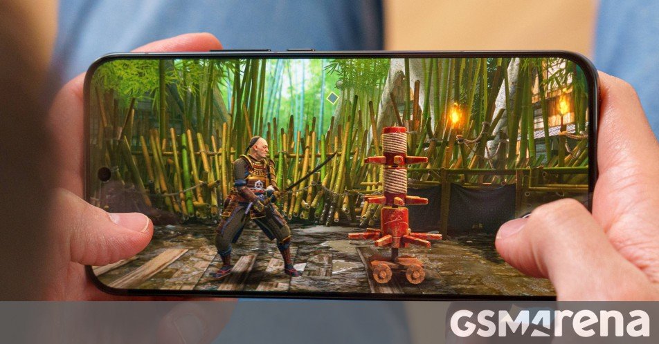 Here’s how the iQOO 15 Ultra’s huge active cooling fan will work