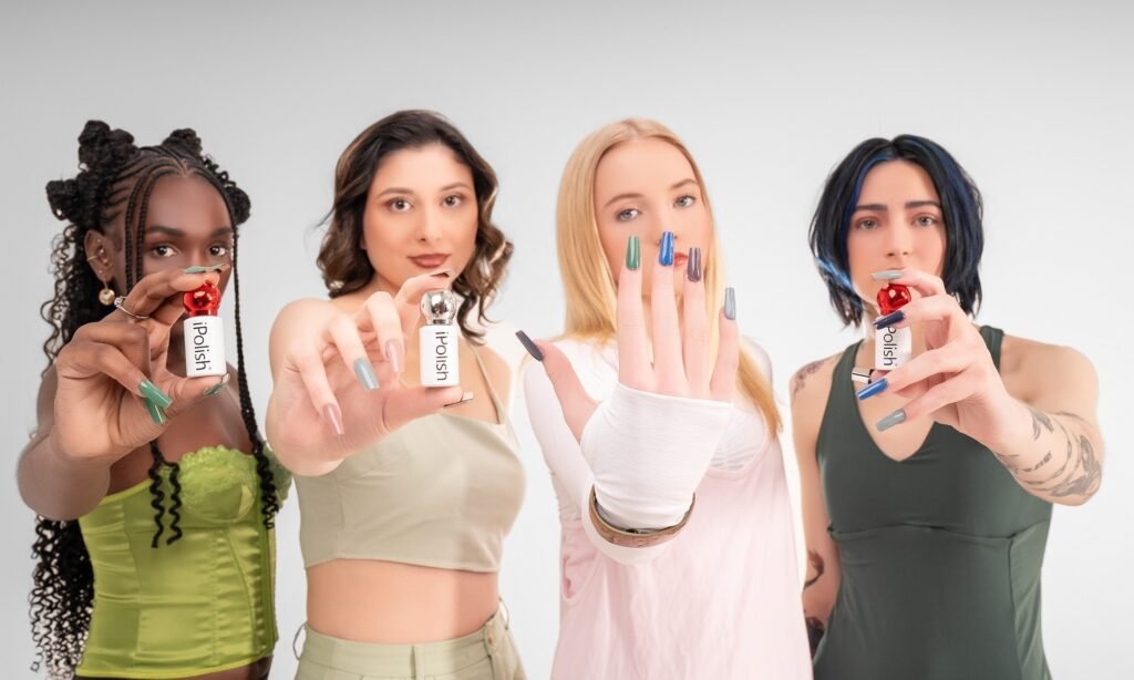 Smart Nails at CES 2026—400 colors, zero salon visits