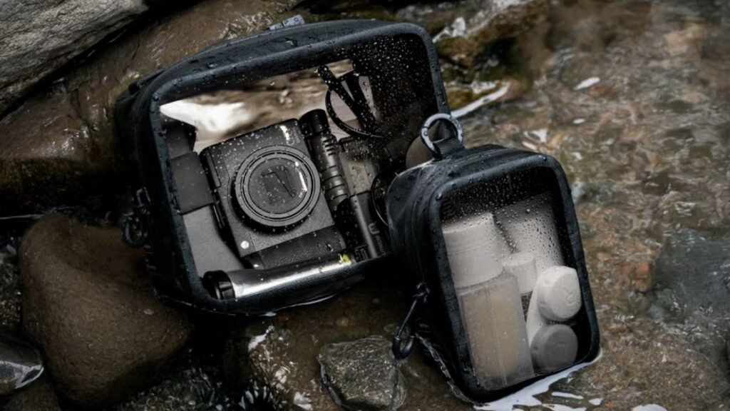 bitplay AquaSeal Waterproof Storage Pouch 2-Pack Dry Bags