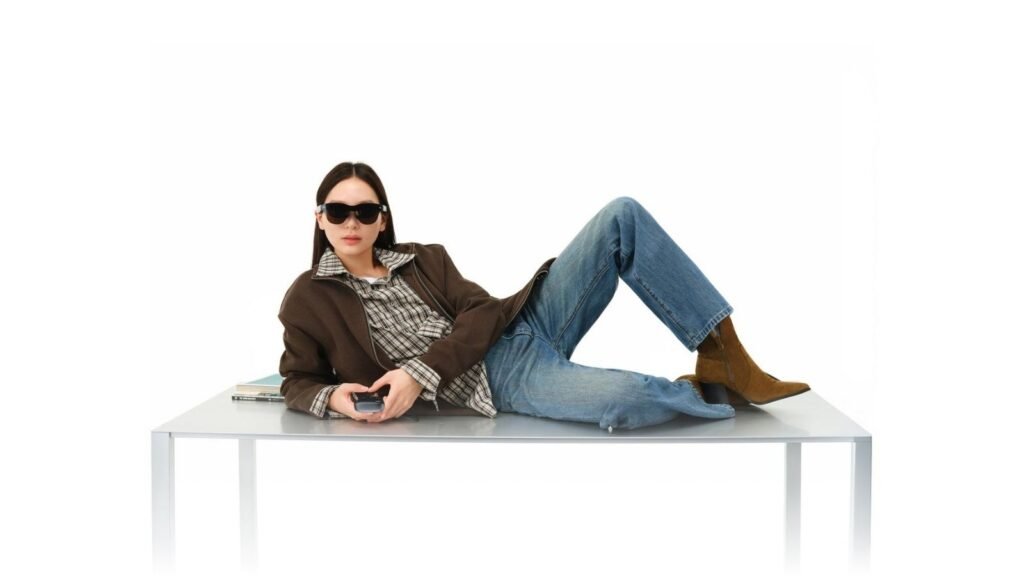 RayNeo Air 4 Pro & Batman Edition AR glasses