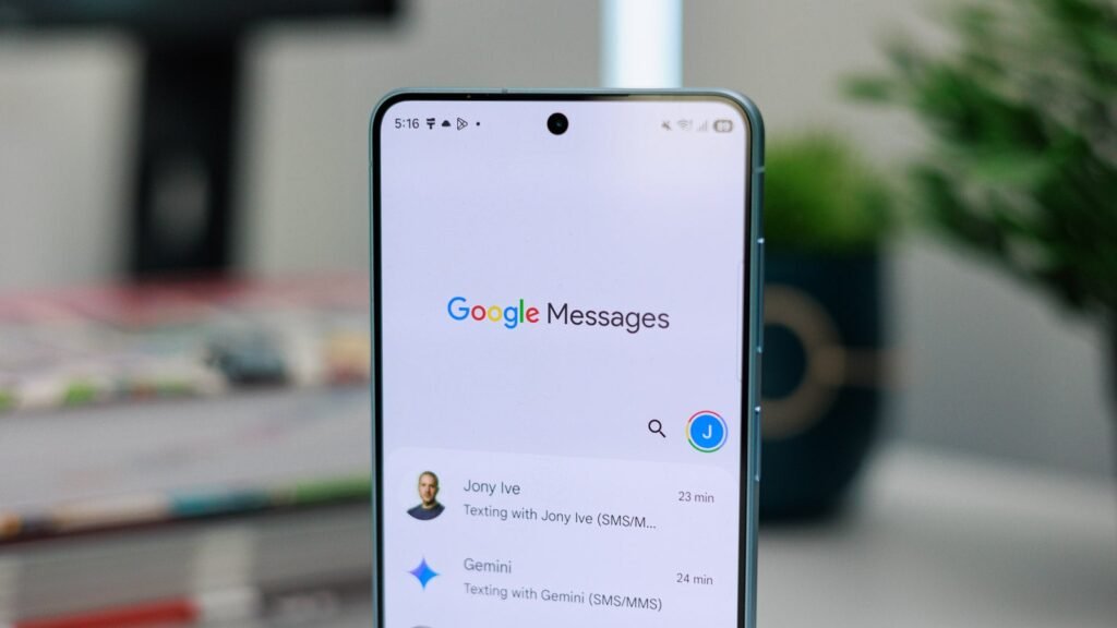 Google Messages could soon get the customization edge Samsung users love to brag about