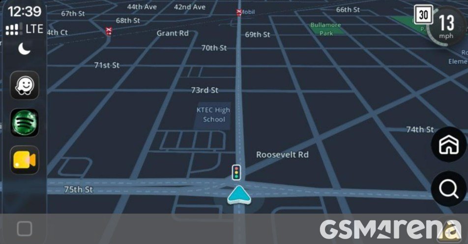 Waze’s traffic lights feature continues to roll out to more users